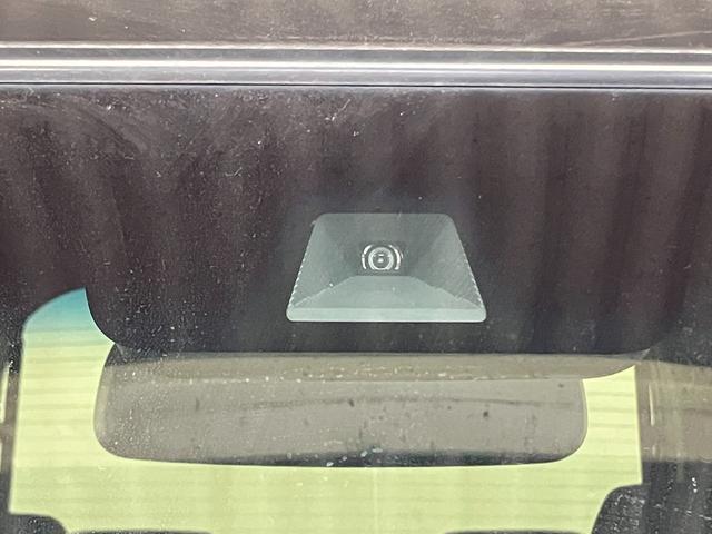 N-BOXカスタム G・Lホンダセンシング 下取車 ナビ バックカメラ ETC 衝突被害軽減システム 片側電動両側スライドドア アダプティブクルーズコントロール 地デジTV Bluetooth スマートキー プッシュスタート LEDヘッドランプ(9枚目)