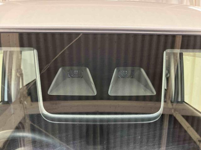 ムーヴキャンバス Ｘブラックインテリアリミテッド　ＳＡＩＩＩ　下取車　ナビ　バックカメラ　衝突安全ボディ　スマートキー　ブルートゥース　ＴＶ　アイドリングストップ　オートライト　オートマチックハイビーム　電動格納ミラー　スマートキー　ＤＶＤ　メモリーナビ（9枚目）