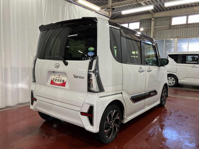 タント カスタムＸスタイルセレクション　下取車　衝突被害軽減システム　ナビ　前後ドラレコ　バックカメラ　Ｂｌｕｅｔｏｏｔｈ　ＬＥＤヘッドランプ　シートヒーター　ＥＴＣ　スマートキー　ＤＶＤ　アイドリングストップ　オートマチックハイビーム（5枚目）