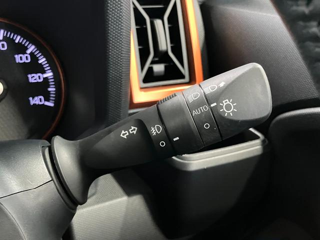 �y�I�[�g���C�g�z�@���̖͂��邳�ɉ����āA�w�b�h�����v�������I�ɓ_���E�������Ă����̂ŁA�ƂĂ��֗��ł��B