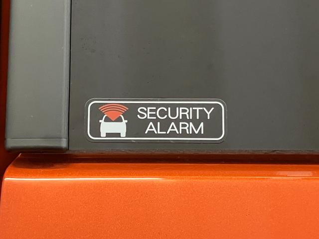 �y�Z�L�����e�B�A���[���z�@�s���Ƀh�A���J������ƁA�u�U�[����Ȃǂ��Ď��͂Ɉُ��m�点�Ă���܂�