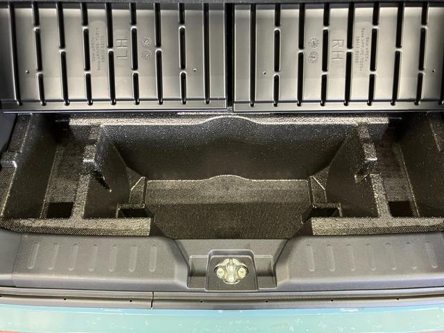 ムーヴキャンバス ストライプスＧ　両側電動スライドドア　衝突被害軽減システム　イモビライザー　アイドリングストップ　電動格納式ドアミラー　シートヒーター　ＬＥＤヘッドランプ　スマートキー　プッシュスタート（39枚目）