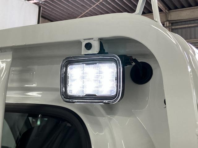 �y�k�d�c��^�ב��Ɠ��z�@��ԁE�����̍�ƂȂǁA�Â��ꏊ�ł̍�Ƃ̍ۂɉב���Ƃ炵�܂��B