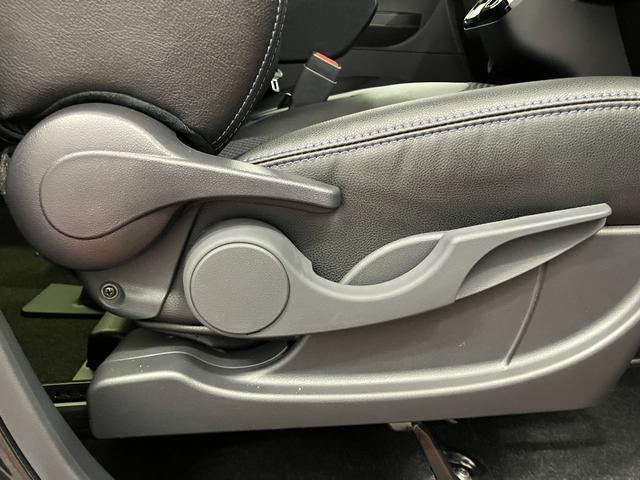 タント カスタムＸ　届出済未使用車　元展示車　衝突被害軽減システム　禁煙　両側電動スライドドア　シートヒーター　スマートキー　ＬＥＤヘッドランプ　オートライト　オートマチックハイビーム　運転席エアバッグ　助手席エアバッグ（24枚目）
