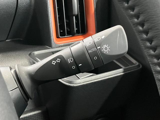 �y�I�[�g���C�g�z�@���̖͂��邳�ɉ����āA�w�b�h�����v�������I�ɓ_���E�������Ă����̂ŁA�ƂĂ��֗��ł�