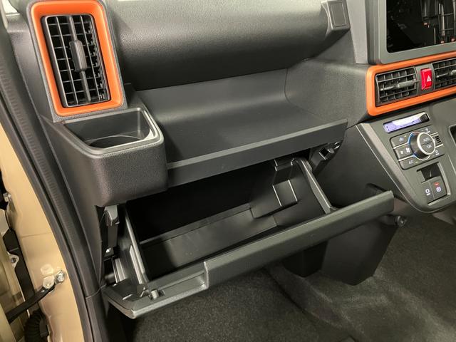 �O���[�u�{�b�N�X�Ȃǂ̑��ʂŕ֗��Ȏ��[���݂����Ă��܂�