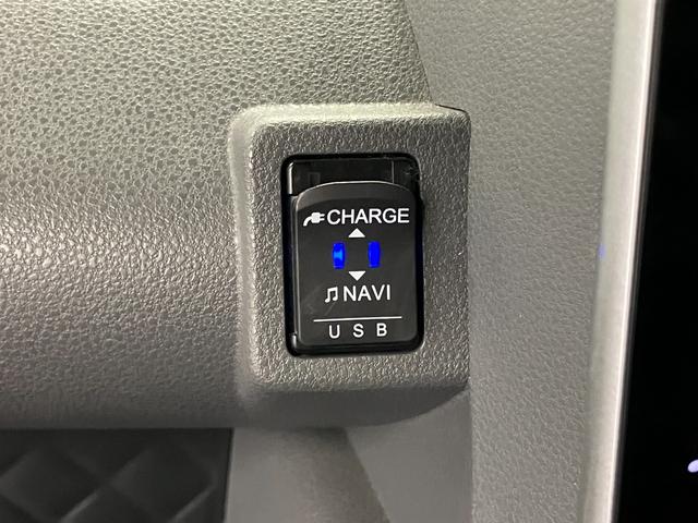 タント カスタムＲＳ　下取車　ターボ　９インチナビ　バックカメラ　ＥＴＣ　前後ドライブレコーダー　シートヒーター　アダプティブクルーズコントロール　両側電動スライドドア　Ｂｌｕｅｔｏｏｔｈ　フルセグＴＶ　ＬＥＤヘッドランプ（25枚目）