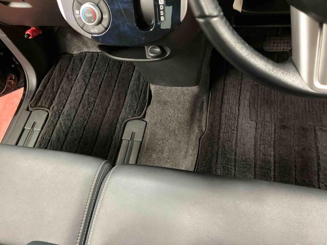 タント カスタムＲＳ　トップエディションＳＡＩＩＩ　下取車　ターボ　ナビ　ブルートゥース　アイドリングストップ　電動格納ミラー　オートマチックハイビーム　シートヒーター　両側電動スライドドア　ＬＥＤヘッドランプ　バックカメラ　ＴＶ　ＵＳＢ　スマートキー（26枚目）