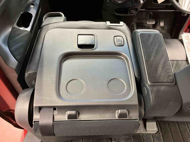 タント カスタムX トップエディションSAIII 下取車 横滑防止装置 セキュリティアラーム 車線逸脱警報装置 電動格納ミラー ETC スマートキー アイドリングストップ オートライト エアバッグ プッシュスタート 衝突被害軽減システム(35枚目)