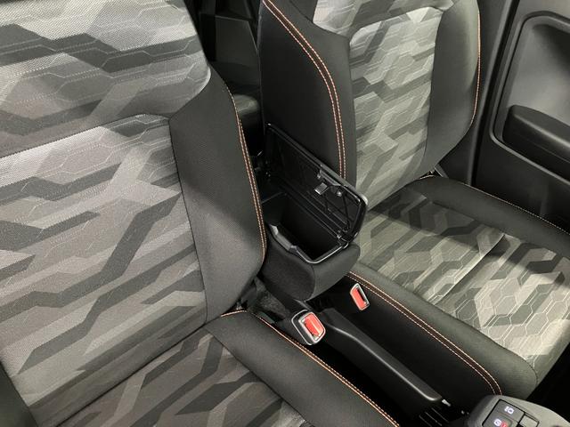 タフト Ｇ　下取車　ＤＶＤオーディオ　パノラマモニター　ＬＥＤヘッドランプ　スマートキー　衝突被害軽減システム　シートヒーター　ＥＴＣ　電動格納ミラー　ＤＶＤ　衝突安全ボディ　オートマチックハイビーム（27枚目）