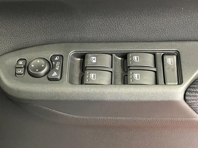 ムーヴ Ｇ　届出済未使用車　元展示車　片側電動両側スライドドア　オートマチックハイビーム　ＬＥＤヘッドランプ　ベンチシート　禁煙　スマートキー　プッシュスタート　電動格納ミラー　アイドリングストップ　オートライト（30枚目）