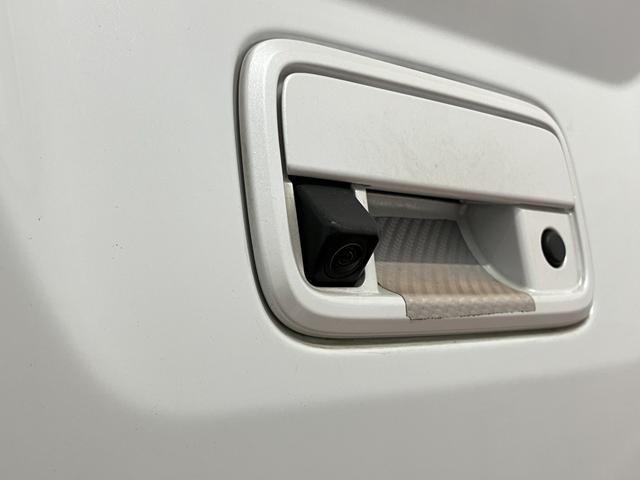 �o�b�N�J����