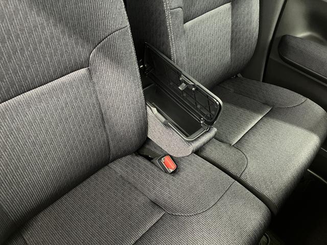 �t�����g�Z���^�[�A�[�����X�g�i�{�b�N�X�t�j