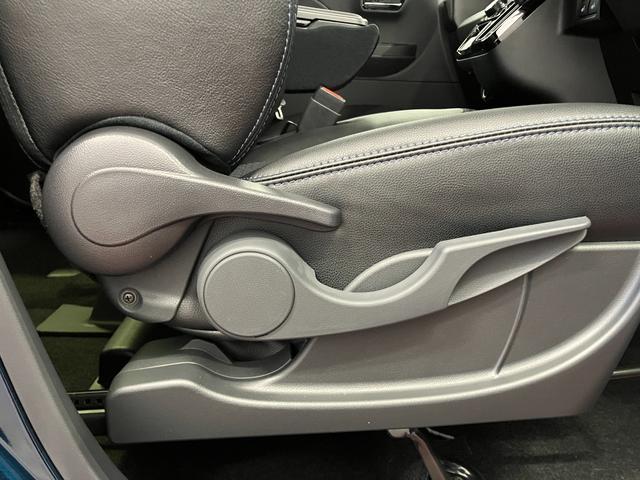 タント カスタムＸ　届出済未使用車　元展示車　衝突被害軽減システム　禁煙　両側電動スライドドア　シートヒーター　スマートキー　ＬＥＤヘッドランプ　オートライト　オートマチックハイビーム　運転席エアバッグ　助手席エアバッグ（24枚目）