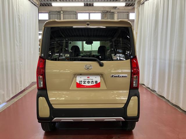 ���ˏグ���o�b�N�h�A�Ȃ̂ŁA�J�V���̉ו��̏o������̍ۂ��G��ɂ����ł�