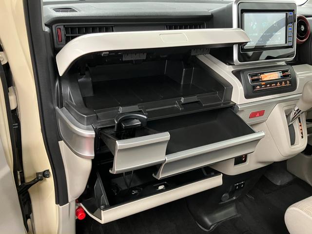 ���ʂŕ֗��Ȏ��[���݂����Ă��܂��B