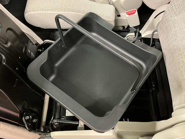 ����ȃV�[�g�A���_�[�g���C