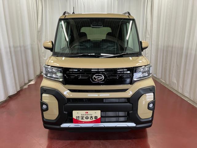 ファンクロスリミテッド　元展示車　届出済未使用車　１オーナ　禁煙車　衝突被害軽減システム　車線逸脱警報　衝突安全ボディ　ＥＴＣ　アダプティブクルーズコントロール　両側電動スライドドア　シートヒーター　オートブレーキホールド（画像3）