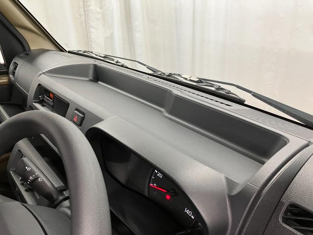 スタンダード　農用スペシャル　元展示車　届出済未使用車　４ＷＤ　マニュアル車　レーンキープアシスト　ＬＥＤヘッドライト　ＡＭ／ＦＭラジオ　エアバッグ　禁煙車　オートマチックハイビーム　オートライト　アイドリングストップ（画像26）