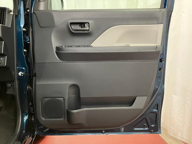 Ｘリミテッド　元展示車　届出済未使用車　禁煙車　１オーナー　９インチディスプレイオーディオ　バックカメラ　フルセグＴＶ　盗難防止システム　両側電動スライドドア　スマートキー　Ｂｌｕｅｔｏｏｔｈ　ＵＳＢ接続（画像33）