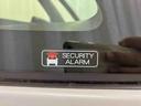 【セキュリティアラーム】　不正にドアが開けられると、ブザーが鳴るなどして周囲に異常を知らせてくれます