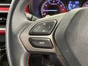 【ステアリングスイッチ】 手元のスイッチでオーディオなどの操作ができます。