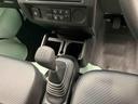 スタンダード　届出済未使用車　元展示車　２ＷＤ　マニュアル車　衝突被害軽減システム　パワステ　エアコン　レーンキープ　アイドリングストップ　エアバッグ　禁煙　１オーナー　オートマチックハイビーム　オートライト（21枚目）