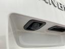 【パノラマモニター対応カメラ】 対応モニターを装着することで、クルマを真上からみているような映像を表示することができます。(リヤ)