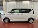 【スマートアシスト搭載車】 衝突回避支援ブレーキ機能(対車両・歩行者)、衝突警報機能(対車両・対歩行者)、誤発信抑制制御機能などの機能で安全な運転をサポートします。