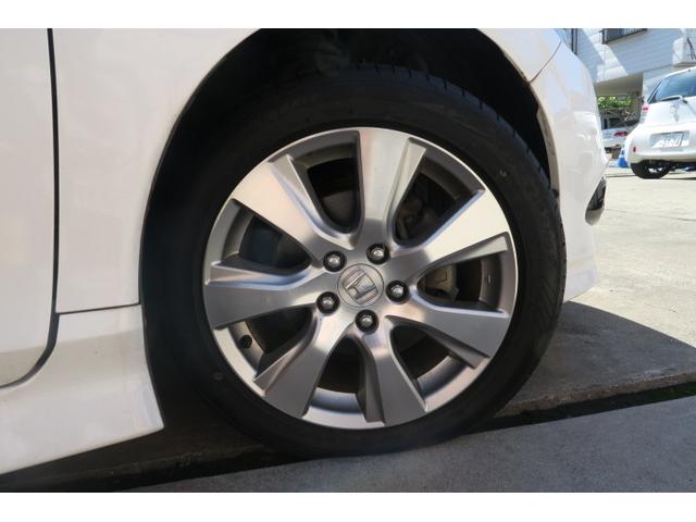 ジェイド ハイブリッドＸ　ナビ　バックモニター　フルセグ　スマートキー　プッシュスタート　ＥＴＣ　トラクションコントロール　エアコン　パワーステアリング　ＬＥＤヘッドライト　衝突軽減ブレーキ　レーンアシスト（10枚目）