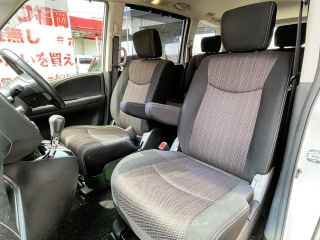 セレナ ハイウェイスター　Ｖセレ＋セーフティＩＩ　ＳＨＶ　ＦＵ０６５３　純正８インチナビ　ＤＶＤ　ＳＤ　ＢＴ　フルセグ　バックカメラ　ＥＴＣ　純正フリップダウン　アラウンドビューモニター　クルーズコントロール　エマージェンシーブレーキ　車線逸脱防止機能（16枚目）