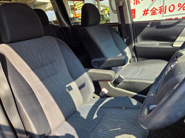ヴォクシー ＺＳ　煌　ＦＵ１１５０　純正ＨＤＤナビ　ＣＤ　ＤＶＤ　地デジ１セグ　ハンズフリー　バックカメラ　ＥＴＣ　革巻ハンドル　ステアリングスイッチ　パドルシフト　オートライト　ＨＩＤヘッドライト　フォグランプ（17枚目）