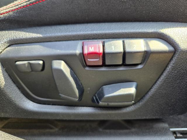 ３シリーズ ３２０ｉツーリング　スポーツ　ＦＵ１２１３　純正マルチナビ　ＣＤ　ＤＶＤ　ＭＳＶ　Ｂｌｕｅｔｏｏｔｈ　ハンズフリー　バックカメラ　革巻ハンドル　ステアリングスイッチ　ＬＩＭ機能　オートライト　ＨＩＤヘッドライト（22枚目）