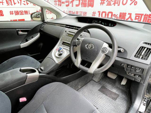 プリウス Ｓツーリングセレクション　ＦＵ１３０４　社外ＳＤナビ　ＤＶＤ　ＳＤ　Ｂｌｕｅｔｏｏｔｈ　フルセグ　ビルトインＥＴＣ　ウインカー付ドアミラー　ドアバイザー　ＬＥＤヘッド　フォグ　オートライト　ツーリング専用１７ＡＷ（12枚目）