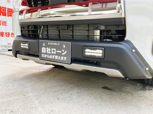 ハイエースバン ロングＤＸ　ＧＬパッケージ　ＦＵ１３４２　ＧＲ仕様車　新車コンプリート　ディーラーオプション　メッキドアミラー　ＴＲＤフロントスポイラー　リアスポイラー　サイドスカート　マッドクロス１６インチＡＷ　ホワイトレターＲＴタイヤ（9枚目）