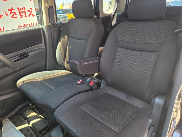 パレットＳＷ ＴＳ　ＦＵ１２４７　クラリオンＳＤナビ　ＣＤ　ＤＶＤ　ＳＤ　地デジ１セグ　バックカメラ　革巻ハンドル　オートライト　ＨＩＤヘッドライト　フォグランプ　両側パワースライドドア（16枚目）
