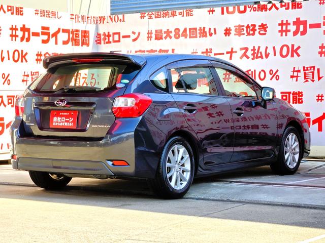 インプレッサスポーツ ２．０ｉアイサイト　ＦＵ１５５７　純正ＳＤナビ　ＣＤ　ＤＶＤ　ＳＤ　地デジフルセグ　ハンズフリー　ＥＴＣ　革巻ハンドル　パドルシフト　クルーズコントロール　オートライト　フォグランプ　ウィンカー付電動格納ドアミラー（9枚目）