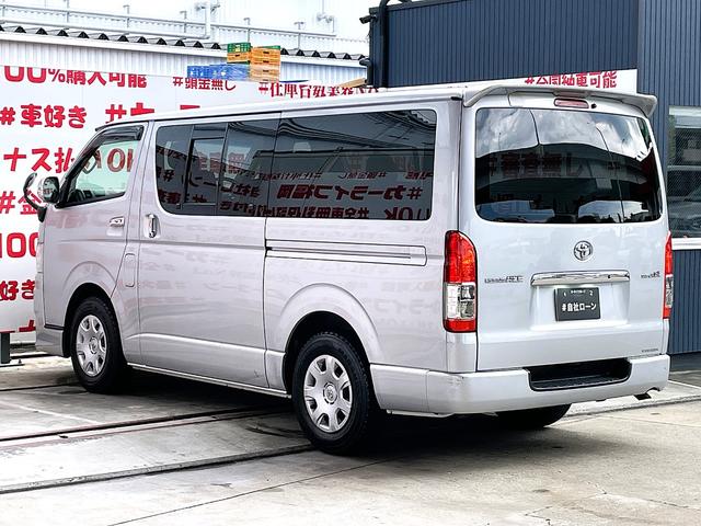 レジアスエースバン ロングスーパーＧＬ　ＦＵ１６０５　社外ナビ　ＤＶＤ　Ｂｌｕｅｔｏｏｔｈ　フルセグ　バックカメラ　ＥＴＣ　両側スライドドアー　イージークロージャ―付　デイライト　フロントハーフエアロ　リアルーフスポイラー　４型テールレンズ（12枚目）