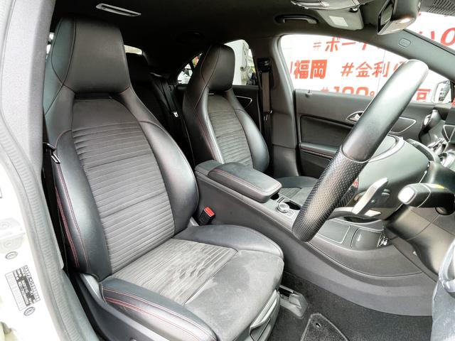 ＣＬＡクラス ＣＬＡ１８０　スポーツ　ＦＵ１６１２　純正ＨＤＤナビ　ＢＴ　フルセグ　バックカメラ　パドルシフト　ＬＥＤヘッド　デイライト　ハーフレザーシート　シートヒーター　ディストロニックプラス　ブラインドスポット　イルミスカッフ（17枚目）