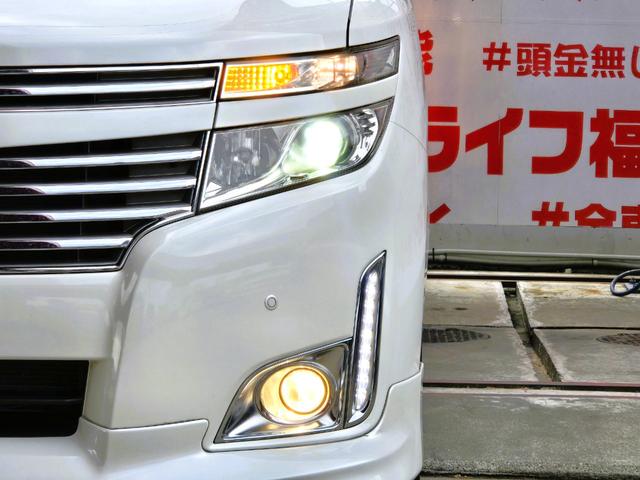 エルグランド ３５０ハイウェイスター　ＦＵ１６９７　ＨＤＤナビ　ＣＤ　ＤＶＤ　ＭＳＶ　地デジフルセグ　Ｂｌｕｅｔｏｏｔｈ　ハンズフリー　バックカメラ　サイドカメラ　フロントカメラ　アラウンドビューモニター　ビルトインＥＴＣ　革巻ハンドル（5枚目）