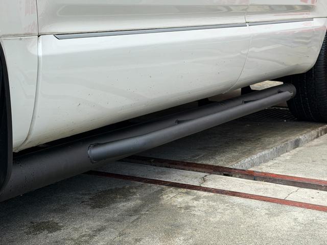 デリカＤ：５ Ｇ　プレミアム　ＦＵ１７２８　ＧＩ　ＧＥＡＲフロントブルバー　サイドステップ　地デジフルセグ　バックカメラ　サイドカメラ　フロントカメラ　ＥＴＣ　革巻ハンドル　ステアリングスイッチ　クルーズコントロール　パドルシフト（37枚目）