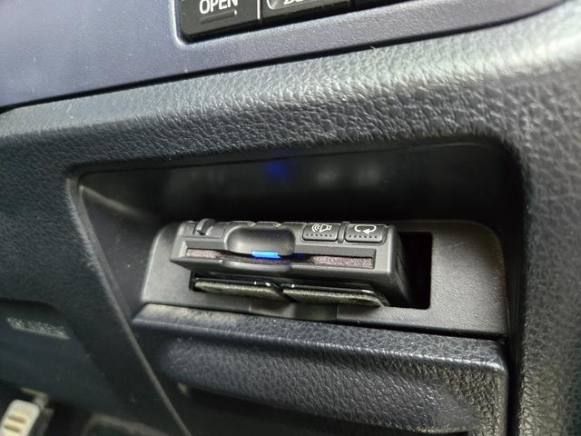 ヴォクシー ハイブリッドＶ　ＦＵ１６８５　アルパイン１０インチＢＩＧＸナビ　ＣＤ　ＤＶＤ　ＳＤ　地デジフルセグ　Ｂｌｕｅｔｏｏｔｈ　ハンズフリー　バックカメラ　ＥＴＣ　革巻ハンドル　ステアリングスイッチ　クルーズコントロール（22枚目）