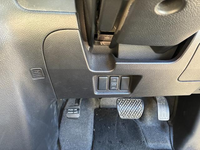 セレナ ハイウェイスター S-ハイブリッド Vセレクション FU1924 純正SDナビ 地デジフルセグTV CD DVD Bluetooth バックカメラ ステアリングSW オートライト HIDヘッドライト フォグライト アイドリングストップ 横滑り防止装置(32枚目)