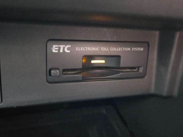 フーガ ２５０ＧＴ　ＦＵ１９４３　純正ＨＤＤナビ　ＣＤ　ＤＶＤ　ＭＳＶ　地デジフルセグ　Ｂｌｕｅｔｏｏｔｈ　ハンズフリー　バックカメラ　サイドカメラ　ビルトインＥＴＣ　革巻ハンドル　ステアリングスイッチ（27枚目）