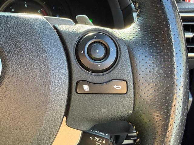 ＩＳ ＩＳ３００ｈ　Ｆスポーツ　ＦＵ１９５０　ＬＥＤヘッド　ＬＥＤフォグ　サンルーフ　クルーズコントロール　ドライブレコーダー　専用スポーツシート　専用フロアマット　専用フロント・リアエアロバンパー　専用グリル　専用１８ＡＷ（36枚目）