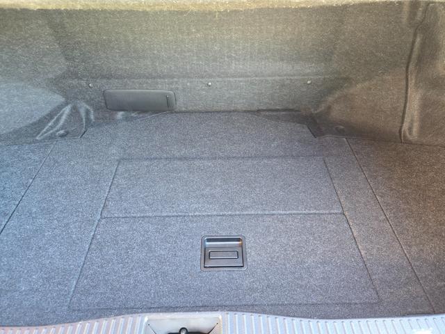 クラウンハイブリッド アスリートＳ　ＦＵ１９３７　純正８インチＨＤＤナビ　ＣＤ　ＤＶＤ　ＭＳＶ　地デジフルセグ　Ｂｌｕｅｔｏｏｔｈ　ハンズフリー　バックカメラ　ビルトインＥＴＣ　革巻ハンドル　ステアリングスイッチ　クルーズコントロール（13枚目）