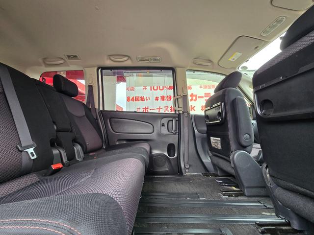 セレナ ハイウェイスター　Ｓ－ハイブリッド　ＦＵ１９７６　純正ＳＤナビ　ＣＤ　ＤＶＤ　ＳＤ　地デジフルセグ　Ｂｌｕｅｔｏｏｔｈ　ハンズフリー　バックカメラ　ビルトインＥＴＣ　革巻ハンドル　クルーズコントロール　オートライト　フォグランプ（11枚目）