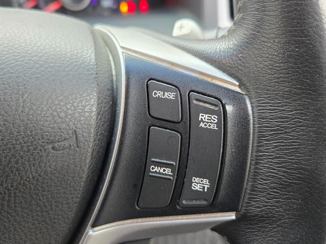 ステップワゴンスパーダ Ｚ　クールスピリット　ＦＵ１９６９　純正インターナビ　ＣＤ　ＤＶＤ　ＭＳＶ　地デジフルセグ　バックカメラ　ビルトインＥＴＣ　革巻ハンドル　ステアリングスイッチ　クルーズコントロール　パドルシフト　オートライト（22枚目）