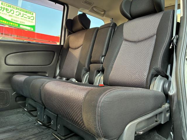 セレナ ハイウェイスター Vセレクション FU1974 純正メモリーナビ 地デジフルセグTV CD DVD Bluetooth SD バックカメラ 社外前後コーナーセンサー ステアリングスイッチ オートライト HIDヘッドライト(16枚目)