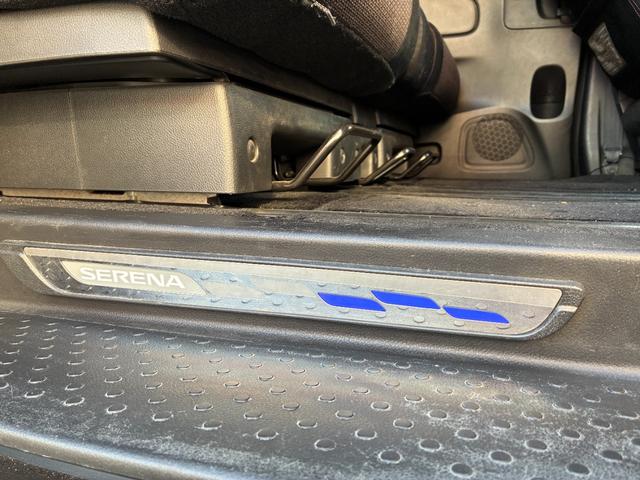 セレナ ハイウェイスター Vセレクション FU1974 純正メモリーナビ 地デジフルセグTV CD DVD Bluetooth SD バックカメラ 社外前後コーナーセンサー ステアリングスイッチ オートライト HIDヘッドライト(32枚目)